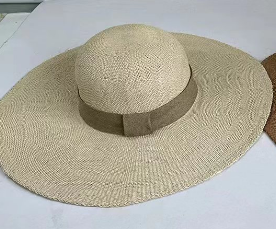 French elegant Hepburn retro woven bell-shaped small basin hat woman summer sun shade holiday beach straw hat travel